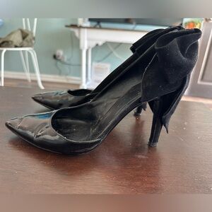 * Valentino Garavani Black Heels Size 37